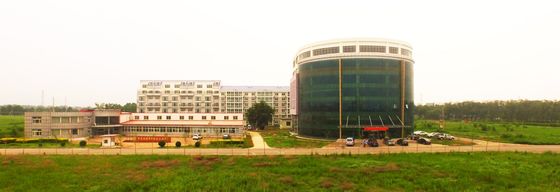 500 ml landbouwquadcopter tegen wind met interne draadverbinding